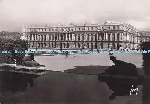 D281500 Versailles Le Palais vu du Cabinet du Point du Jour Yvon