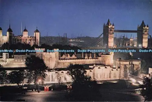 D281504 London bei Nacht Der Tower of London und Tower Bridge J Arthur Dixon Ltd