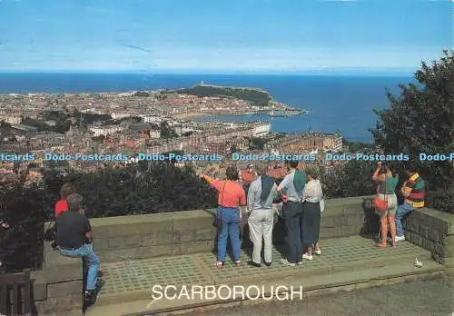 D281582 Scarborough Blick von Oliver Mount E T W Dennis and Sons Ltd A Curtis