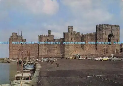 D277082 Caernarvon Castle Blick von Südosten zeigt Queen Gate Ministry of Pu