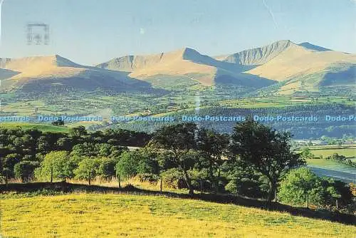 D281730 Brecon Beacons from Yr Allt near Brecon Photograph aufgenommen am 5th Oct