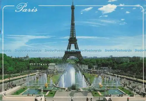 D277288 Paris Les Jeux d eau du Trocadero Guy Leconte