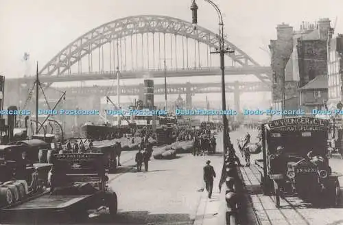 D277530 Newcastle Upon Tyne The Quayside Newcastle Upon Tyne Stadtbibliotheken und