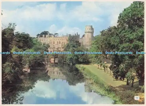 D280187 Warwickshire Warwick Castle von der Brücke Walter Scott