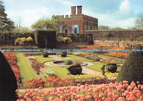 D284869 Hampton Court Palace the King Privy Garden J Arthur Dixon Ltd Kenneth Sc