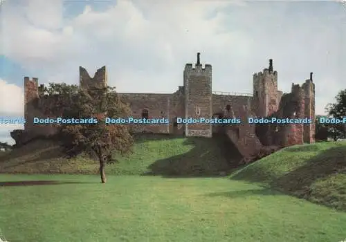 D282586 Suffolk Framlingham Castle Blick von West Crown George Pulman and Sons L