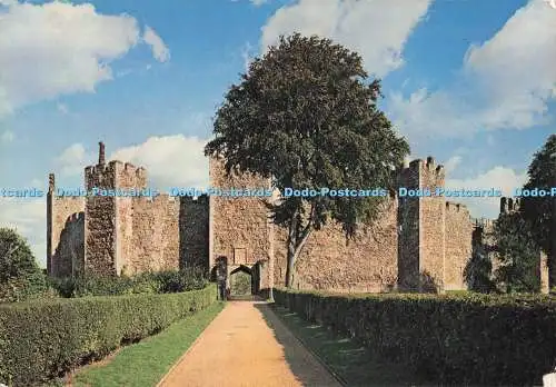 D282601 Suffolk Framlingham Castle Blick von South Crown Campfield Press