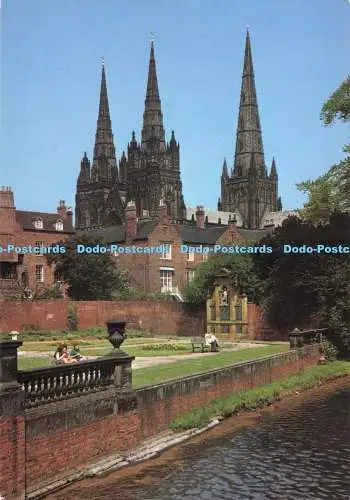 D287195 Lichfield Kathedrale Die drei Türme Pitkin Bilder Andover Harts S W