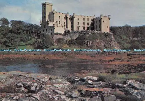 D282732 Isle of Skye Dunvegan Castle Ancient Home of the Macleods W S Thomson