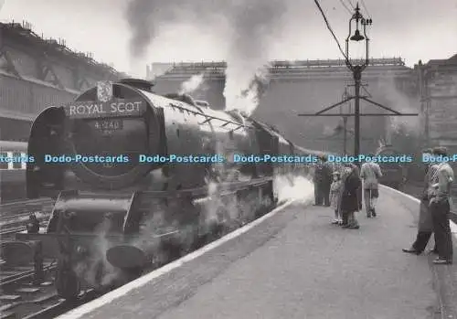 D285182 The up Royal Scot Waits to Leave Glasgow Central Behind L M S Pacific Ci