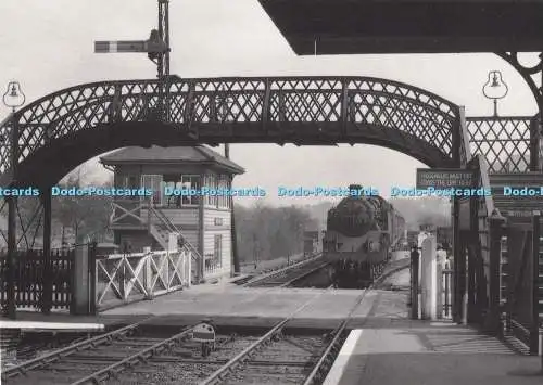 D285184 Diese herrliche Szene der südlichen Region hat so viel mit Eisenbahntopog zu tun