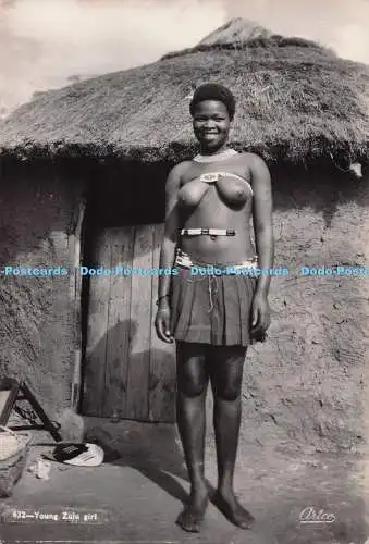 D278373 Young Zulu Girl Artco
