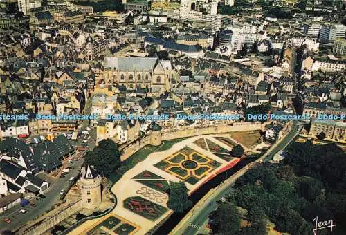 D283143 Vannes Morbihan Vue Generale les Jardins et les Remparts Jeans