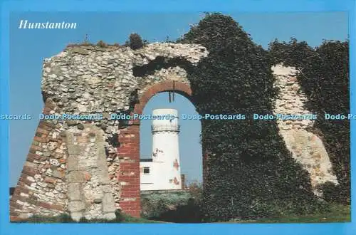 D283194 Hunstanton Norfolk Der alte Leuchtturm durch den Torbogen von St Edmund C