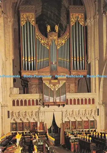 D281108 Somerset Wells Cathedral The Quire mit Blick nach Westen mit dem neuen Orgelkoffer