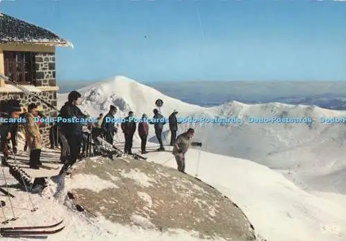 D288066 Auvergne. Le Mont Dore. Sancy. Station de Sports d hiver Nombreuses Pist