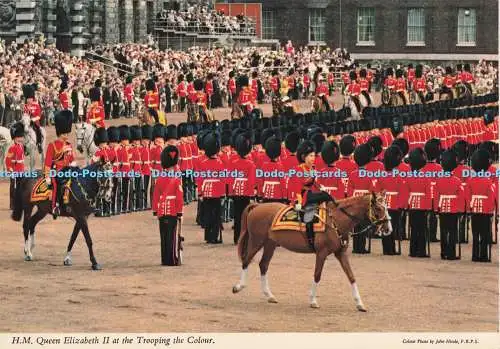 D288580 H.M. Queen Elizabeth II At the Trooping the Colour. John Hinde. Kardora