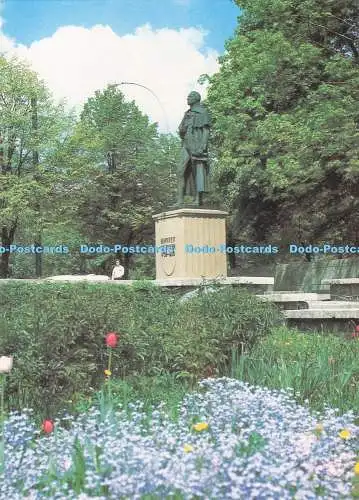 D288729 Kaliningrad. Denkmal F. Schiller. Planeta. N. Melnychenko