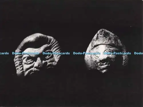 D289346 Fishbourne Roman Palace. Ornamente aus Terrakotta und Bronze. David Baker. R