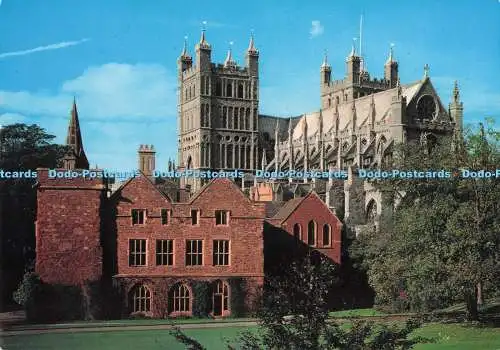 D289589 Kathedrale von Exeter. Das East End und der Bischofspalast. Fotopräzision. St.