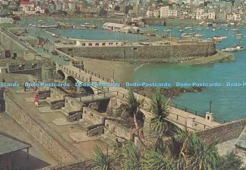D293586 C.I. Guernsey. Castle Cornet. The N.P.O. Belfast. Dexter. T.R. Mcllr