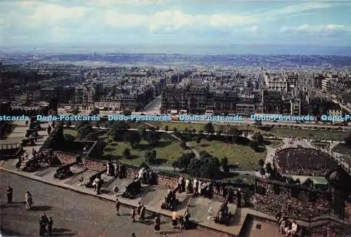 D289760 Edinburgh von den Castle Ramparts. J. Arthur Dixon. Inverness. Schottland