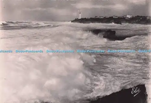 D290007 Biarritz. Bässe Pyrenäen. Grosses Vagues Sur les Rochers. L. Chatagneau