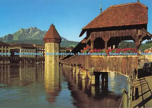D296818 Luzern. Kapellbrücke. Wasserturm und Pilatusberg. Globetrotter