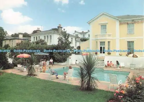 D294161 Torquay. Riva Lodge Hotel. Anhängerkupplungen und Maurer