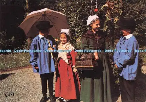 D290262 Folklore de France. Le Bas Poitou. Groupe Folklorique Fontenaisien Tio C