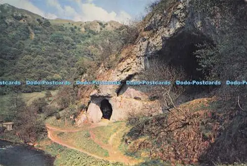D291985 Dovedale. Die Taubenlöcher und die Nabs. J. Arthur Dixon. Newport. I.B