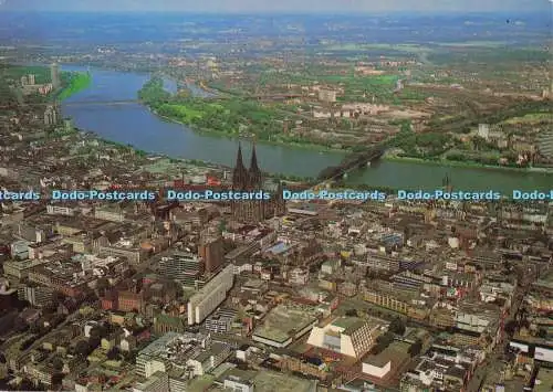D297104 Blick in die Stadt. Luftbild Freig v. Reg. Pras. Stuttgart