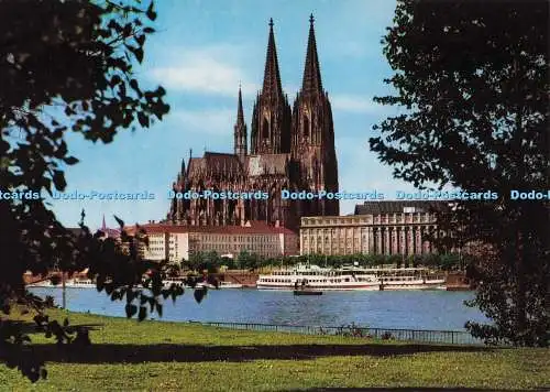 D297105 Köln am Rhein. Blick vom Rheinpark auf den Dom. Ziethen. Horst