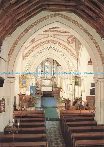 D290287 Isle of Wight. Das Kirchenschiff der Kirche St. Mildred. Whippingham. English Life