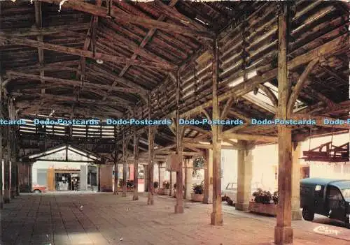 D292134 Lusignan. Vienne. Les Halles. Cim. spadem