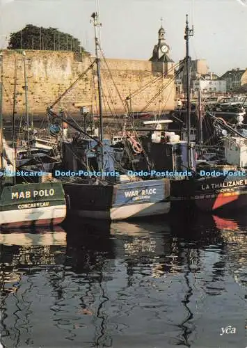 D290728 La Bretagne Pittoresque. Les Grands Ports de Peche. Belles. Y.R. Caouda