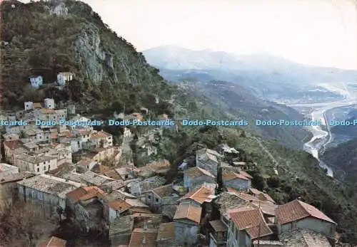D290730 Weste. Alpes Maritimes. Le Village la Paine du Var. Elbe. Eric Le Bout
