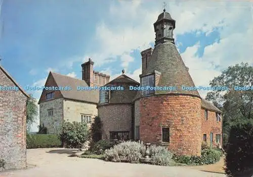 D294659 Bateman. Burwash. E. Sussex. The Twin Roundel Oast House. J. Arthur Dixo