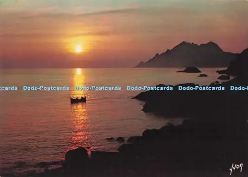 D292978 Couleurs et Lumiere de France. Coucher de Soleil en Mediterranee. Yvon.