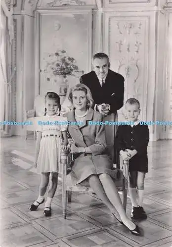 D292985 Le Prince Rainier III. La Princess Grace. Le Prince Albert. Kollektion A