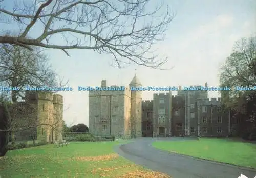 D295217 Somerset. Dunster Castle. Die Nordfront. Die Curwen Presse. Angelo Horn