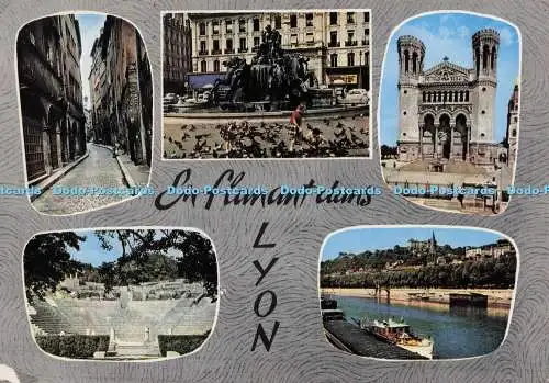 D298136 En Flanant dans Lyon. La Saone. Le Vieux Lyon. rue St. Georges. Place de