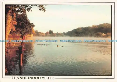 D295470 Llandrindod Wells. Der See. Candyman. Spa Road. E. T. W. Dennis. Sue He