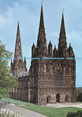 D295515 Lichfield Cathedral. Die Westfront. Topische Presse. London. Pitkin Picto