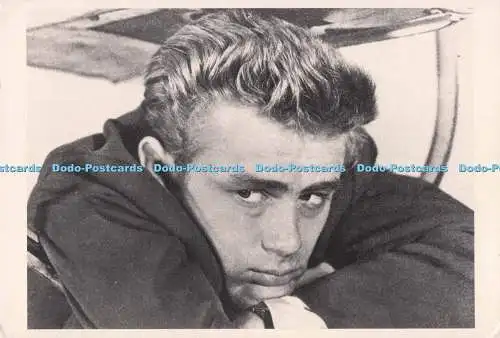 D293309 James Dean. Statics London