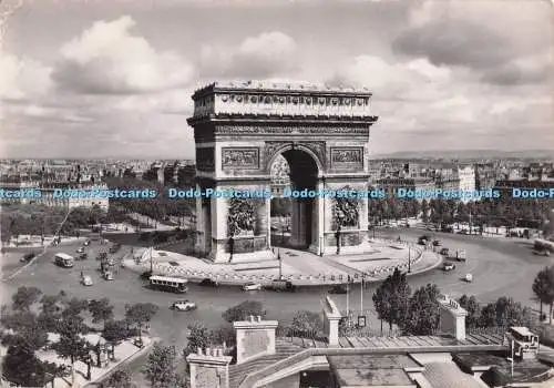 D298447 Paris. L Arc de Triomphe et Place de l Etoile. Yvon