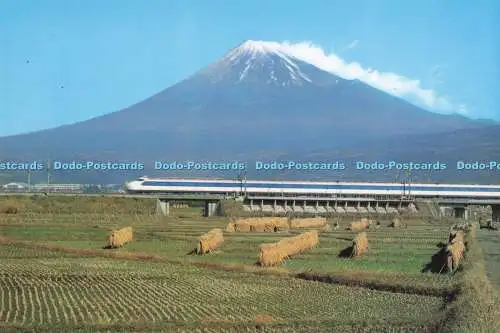 D293458 Japan. Mt. Fuji und New Tokaido Line