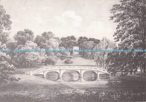 D299272 Surrey. Cobham. Painshill Park. Blick auf die Brücke und den gotischen Tempel. Pa