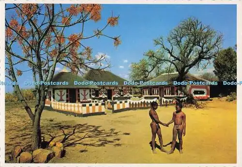 D299655 Südafrika. Johannesburg. Löwenpark. Ndebele Village. Protea Colour Pr