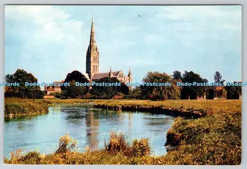 D309113 Salisbury Cathedral and River Avon J Arthur Dixon Newport Farbfotografie